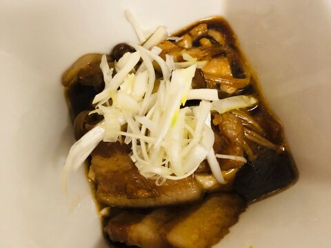 豚バラ肉で肉豆腐